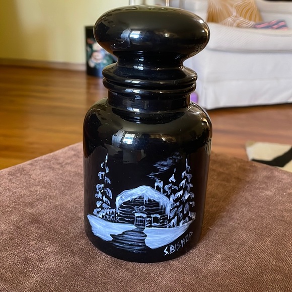 Apathacary Black Jar with Hand Painted Winter Scene - Picture 1 of 8